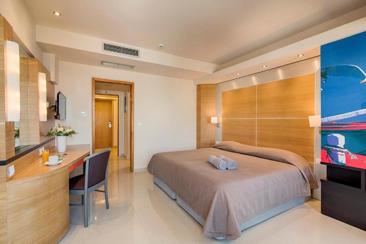 เอสเปรอส มาเร รีสอร์ต Hotel ฟาลิรากี ภายนอก รูปภาพ